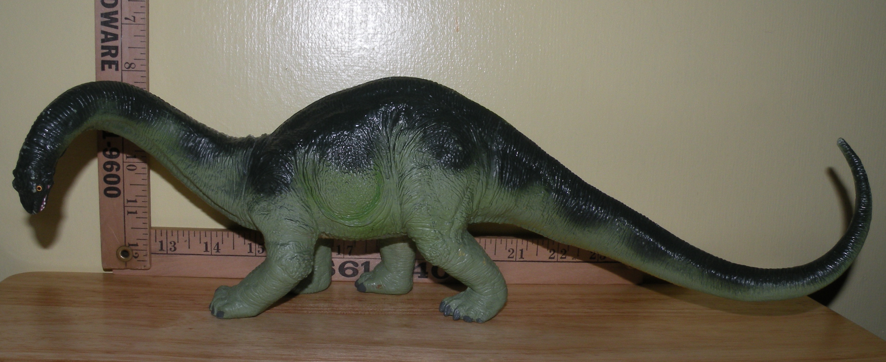 safari ltd albertosaurus