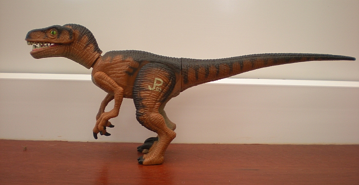 Jurassic world hot sale raptor toys