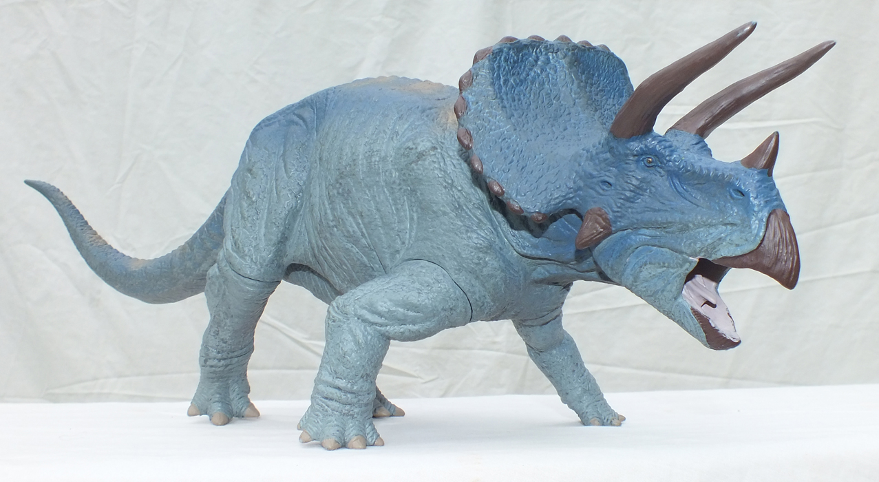 Triceratops Sega Prize Dinossauro Rei (Sega) 