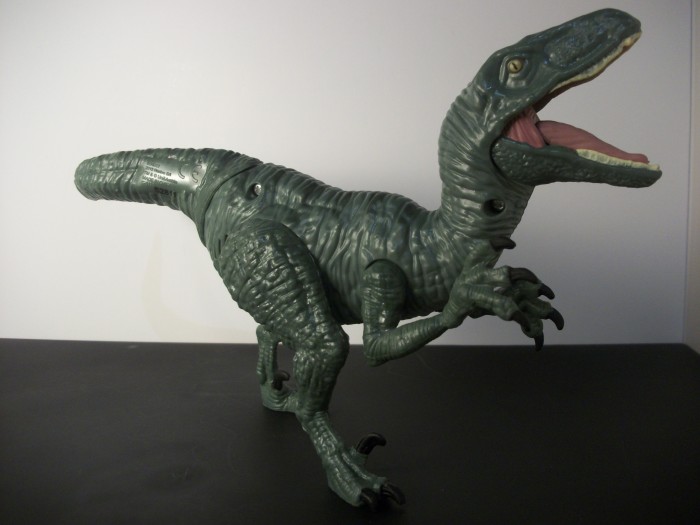 Jurassic World Velociraptor Charlie 3
