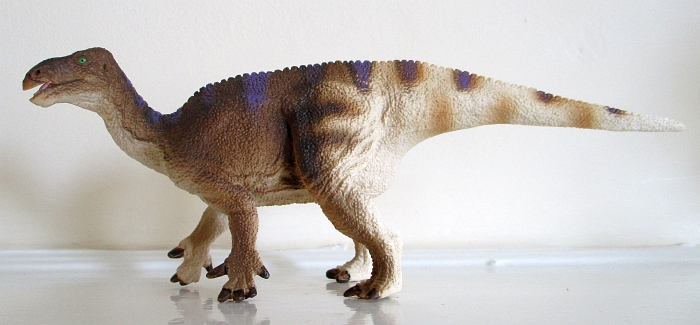Wild Safari Iguanodon in profile