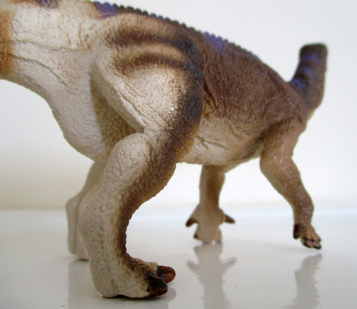 Wild Safari Iguanodon rear