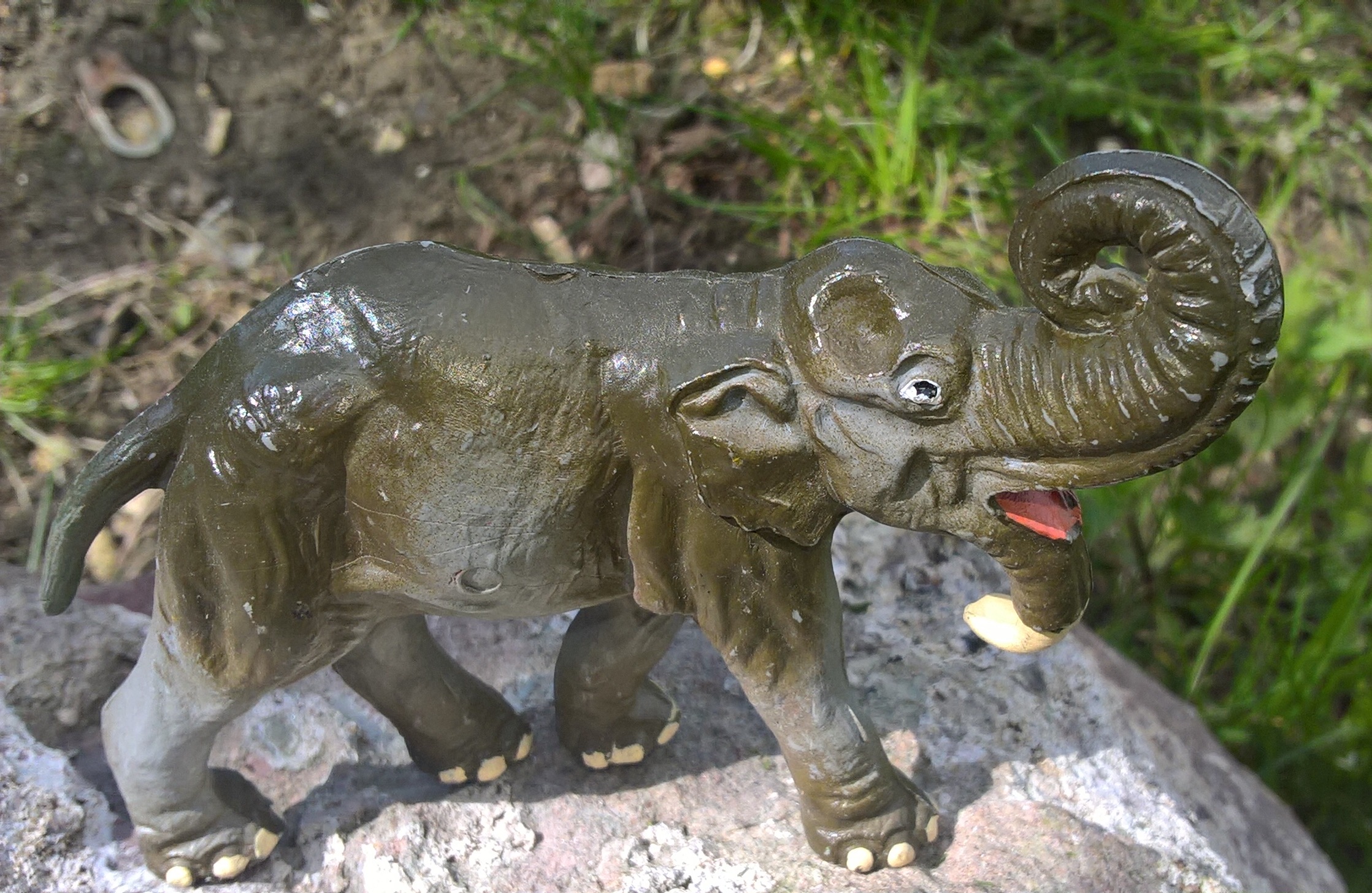 Deinotherium (Eofauna) – Dinosaur Toy Blog