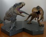 Tyrannosaurus vs. Indominus (Jurassic World Limited Edition Gift Set)