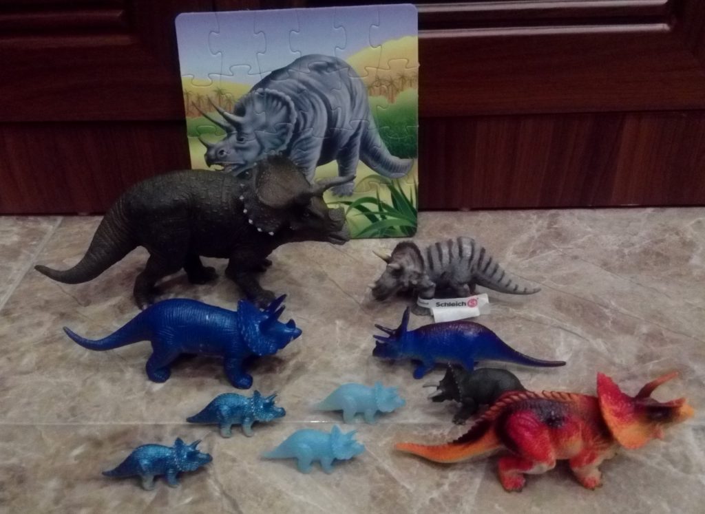 Triceratops (Junior By Schleich) – Dinosaur Toy Blog