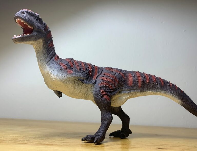 Majungasaurus (Wild Safari by Safari Ltd.) – Dinosaur Toy Blog