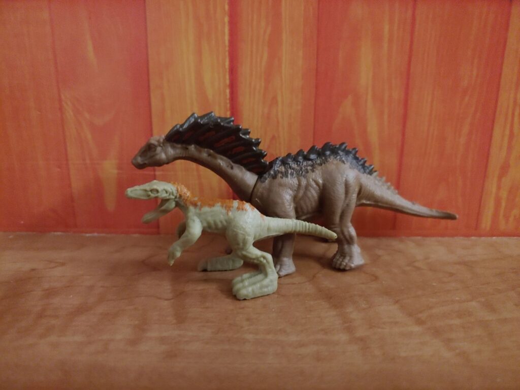 Hererrasaurus and Amargasaurus left side.