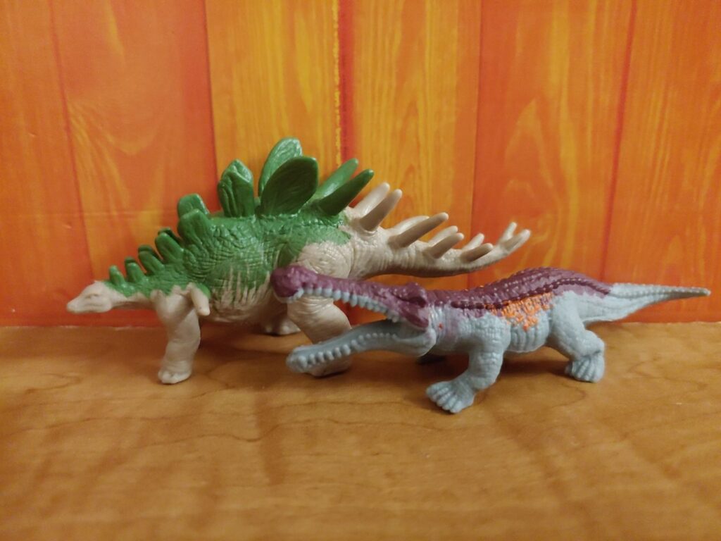 Kentrosaurus and Sarcosuchus left side