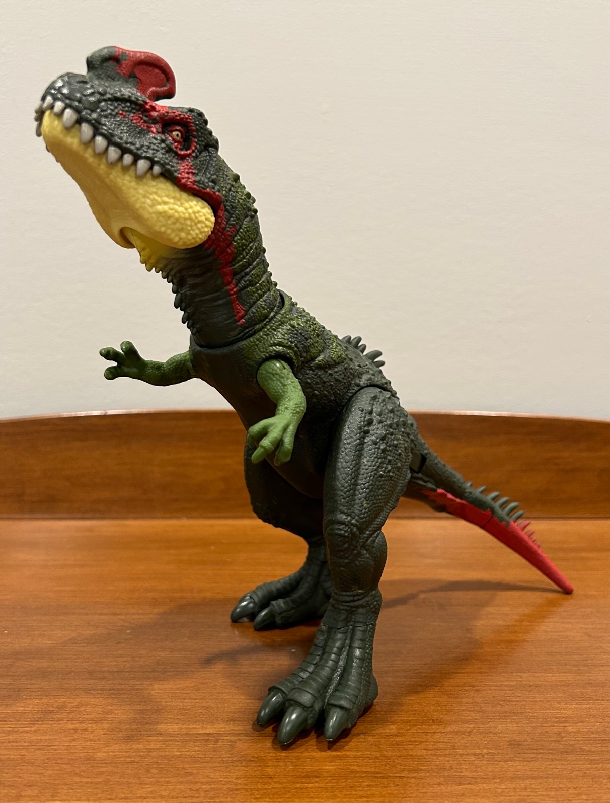 Sinotyrannus (Jurassic World: Gigantic Trackers by Mattel) – Dinosaur ...