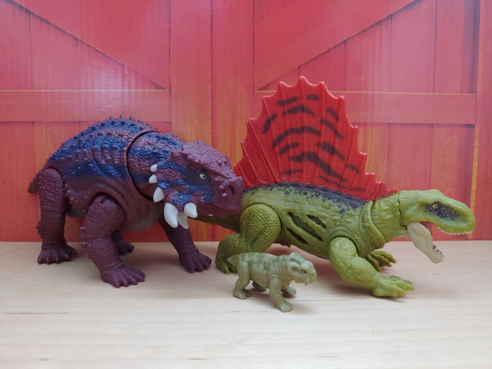 Scutosaurus with the 2022 mini Lystrosaurus and Extreme Damage Dimetrodon, from left to right
