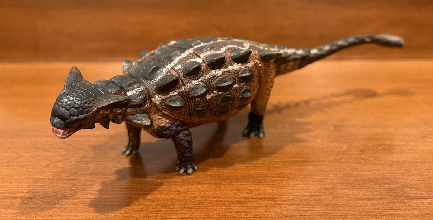 Read more about the article Ankylosaurus (Eofauna)<div class="yasr-vv-stars-title-container"><div class='yasr-stars-title yasr-rater-stars'
                          id='yasr-visitor-votes-readonly-rater-9cbd4733611a0'
                          data-rating='5'
                          data-rater-starsize='16'
                          data-rater-postid='53711'
                          data-rater-readonly='true'
                          data-readonly-attribute='true'
                      ></div><span class='yasr-stars-title-average'>5 (3)</span></div>