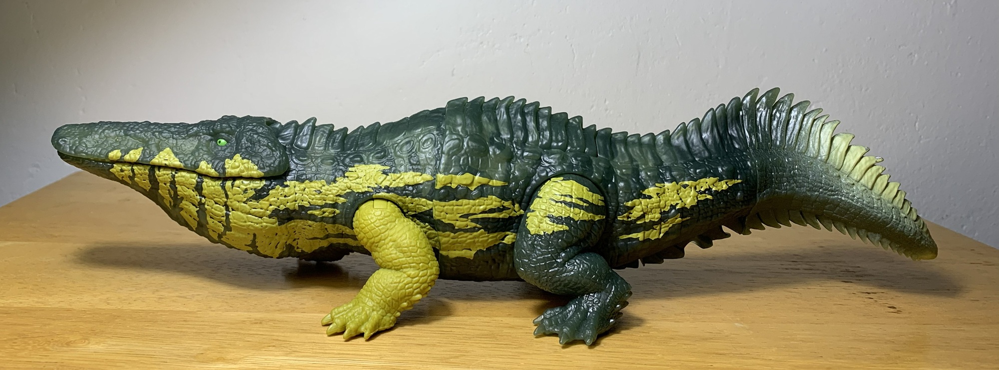 Read more about the article Stomatosuchus (Jurassic World Survival, Wild Roar by Mattel)