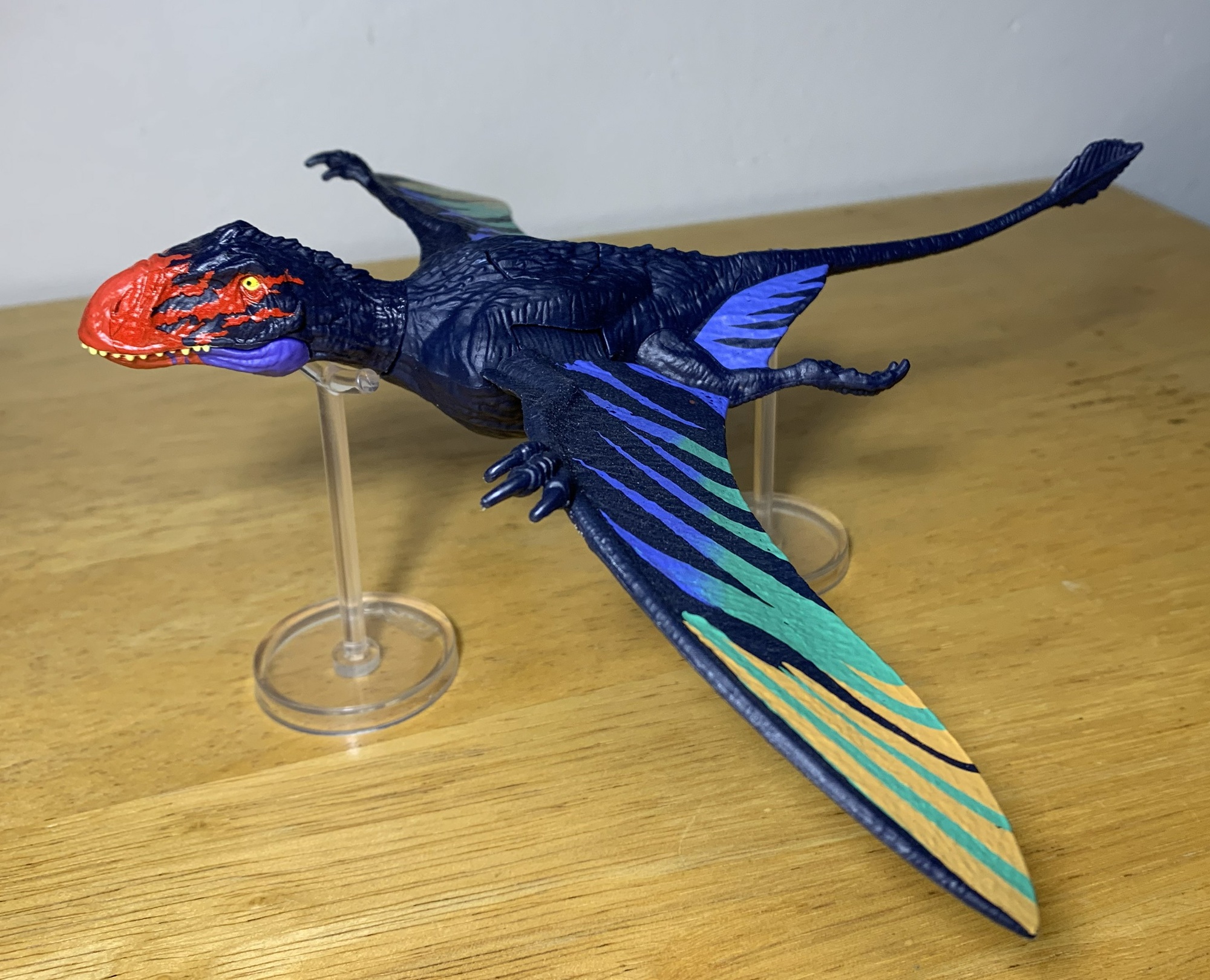 Read more about the article Dimorphodon (Jurassic World Survival, Strike Attack by Mattel)<div class="yasr-vv-stars-title-container"><div class='yasr-stars-title yasr-rater-stars'
                          id='yasr-visitor-votes-readonly-rater-1aa10ce106262'
                          data-rating='0'
                          data-rater-starsize='16'
                          data-rater-postid='67088'
                          data-rater-readonly='true'
                          data-readonly-attribute='true'
                      ></div><span class='yasr-stars-title-average'>0 (0)</span></div>